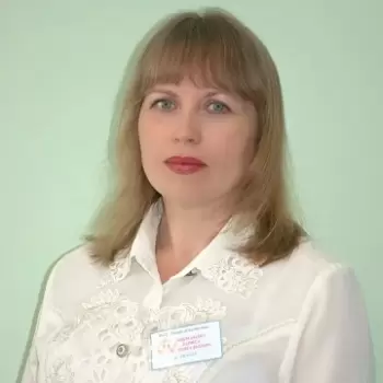 Токмакова Лариса Геннадьевна